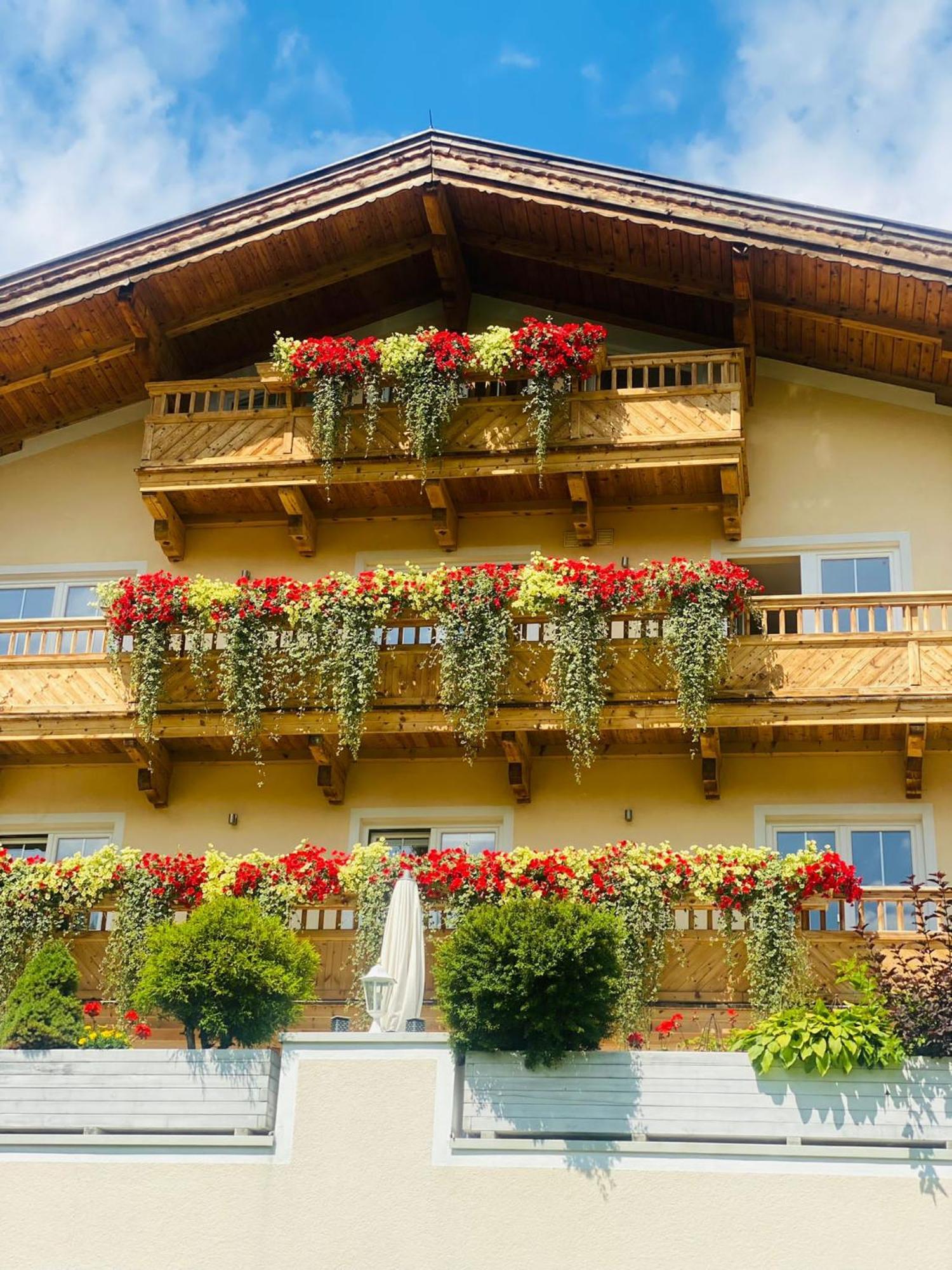 Residenz Theresa Apartahotel Söll